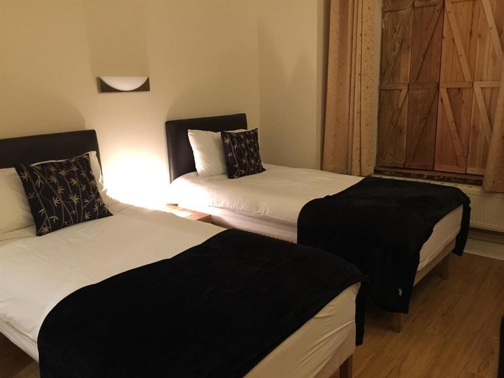 The Old Star Bed & Breakfast Winterbourne Cameră foto